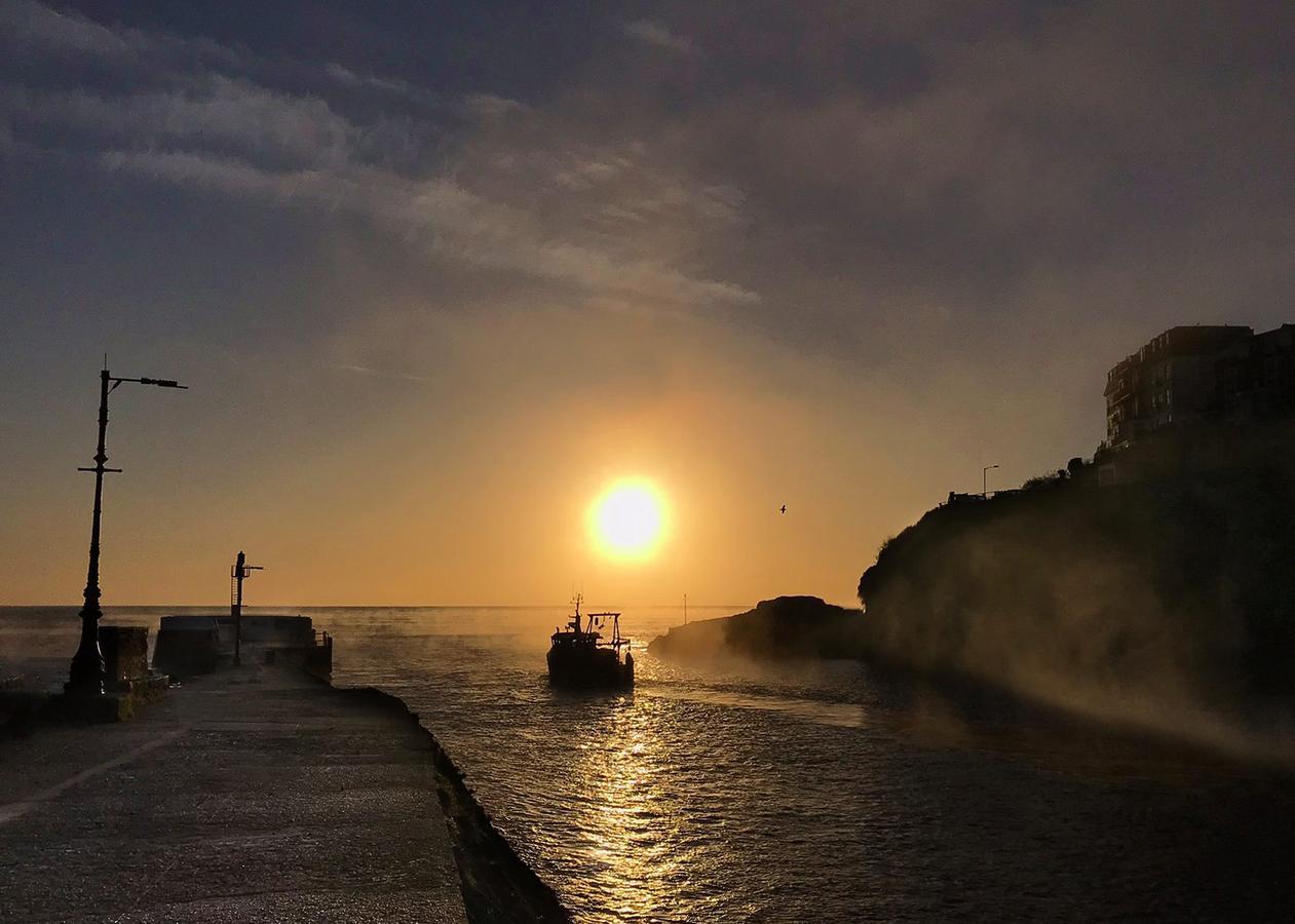 Jolly Sailor Inn Looe Luaran gambar